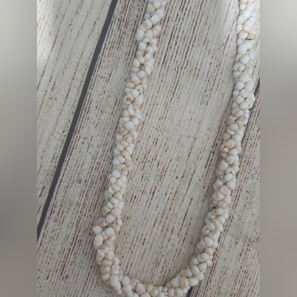 RARE Vintage Conch Shell Beaded Necklace